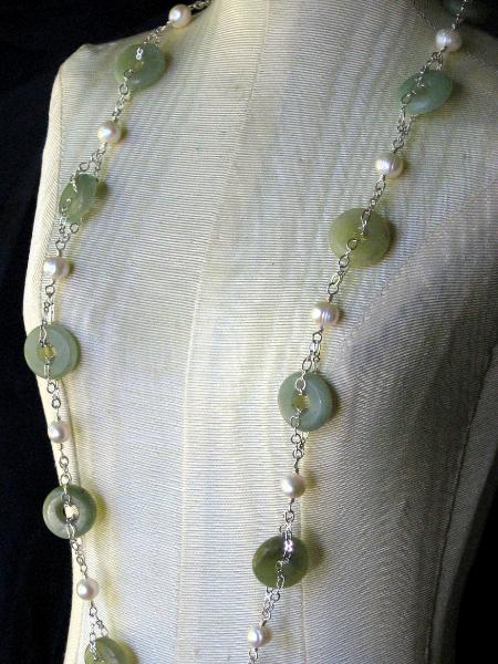 Chained Serpentine and Pearl Necklace