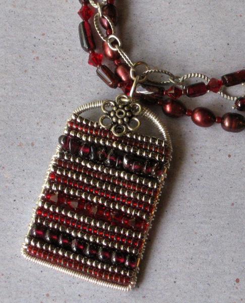 Woven Garnets Necklace